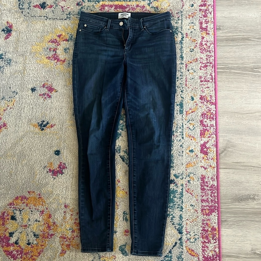 Denizen Levi’s Dark Wash Skinny Jean